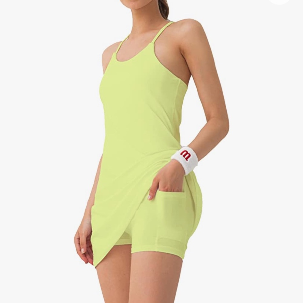Sleeveless tennis golf athletic dress with pockets built-in shirts and bra
